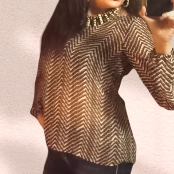 Charming Charlie top size S - Picture 2 of 6